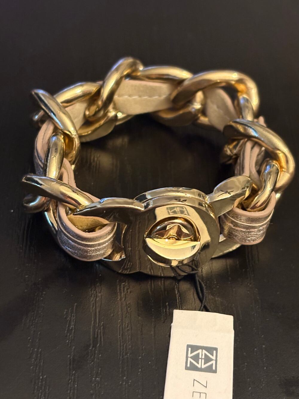 NWT Gold Tone Chain Leather Wrap Bracelet Turnlock 6.5"